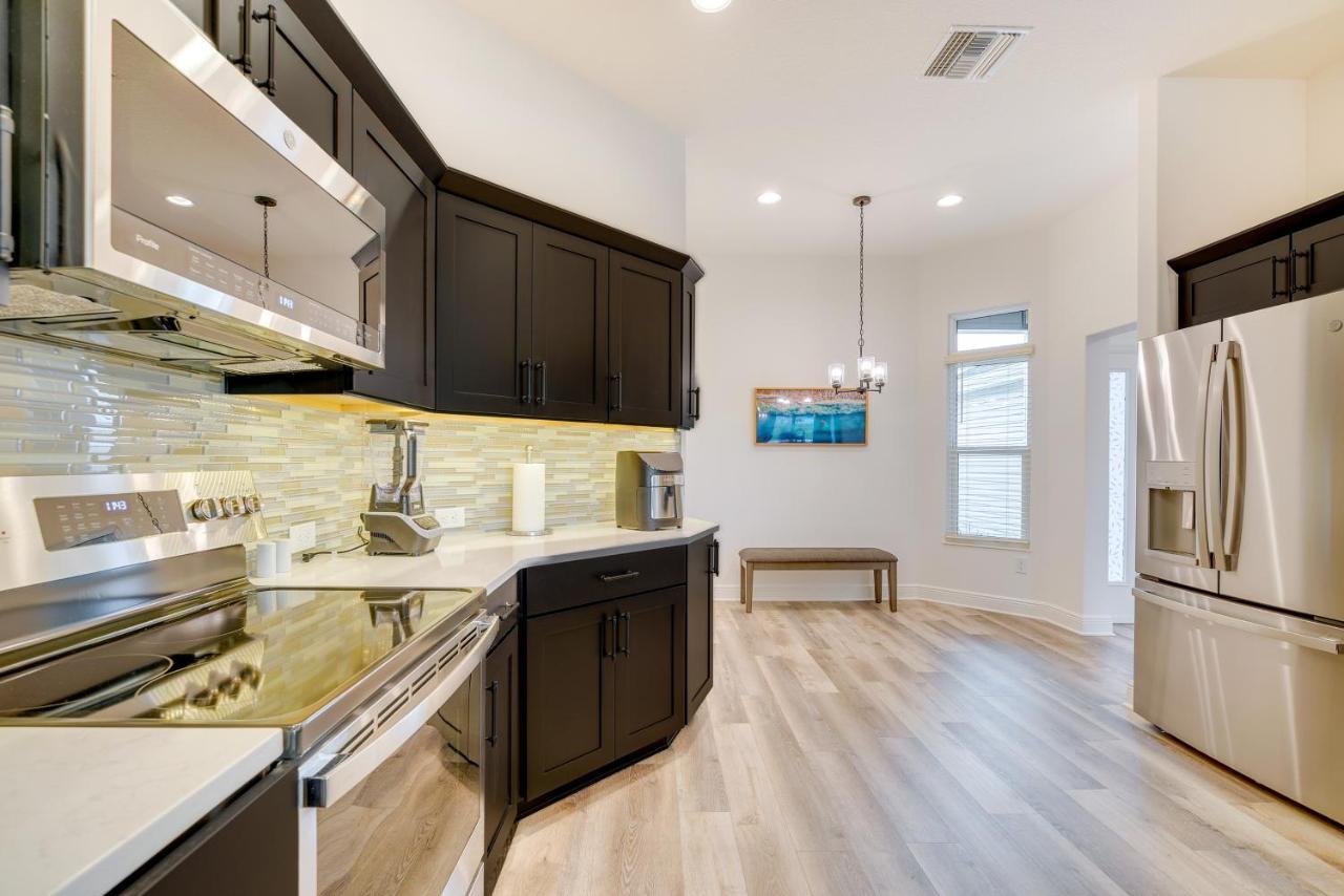 Updated Villages Retreat With Screened Patio! Leesburg Bagian luar foto